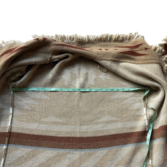 Cocogio Aztec western print wool blend shawl knit sweater size medium cardigan - Picture 6 of 7